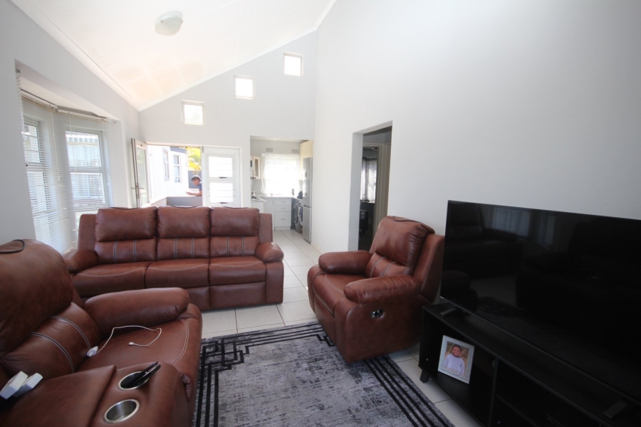 2 Bedroom Property for Sale in Selborne Eastern Cape